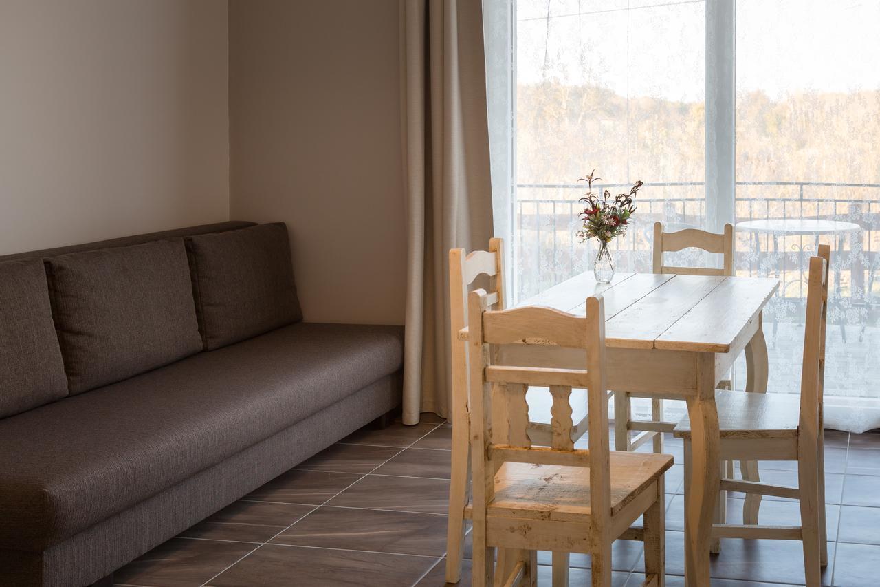 Radhe Resort Es Syam Meditacios Es Rendezvenykozpont Somogyvámos Dış mekan fotoğraf